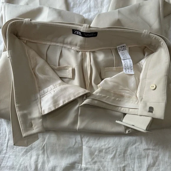 Zara Women’s Beige Dress Pants - Picture 9 of 10